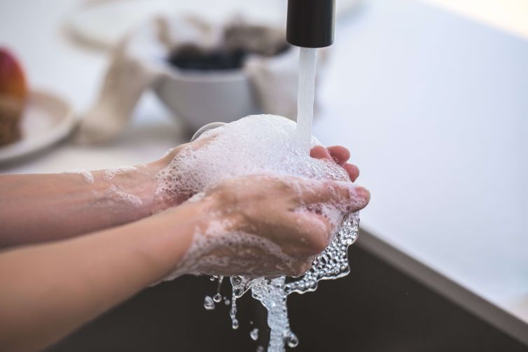 comment se laver les mains