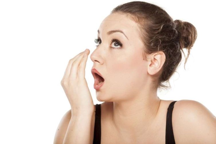 Comment garder une haleine fraîche toute la journée ?