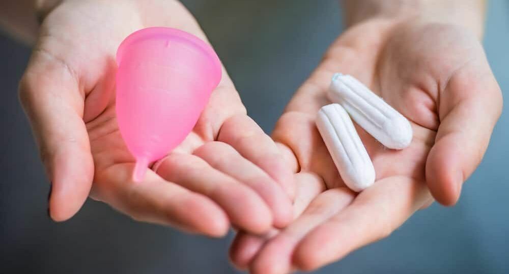 5 Reasons to Switch Your Feminine Care from Tampons to Menstrual Cups