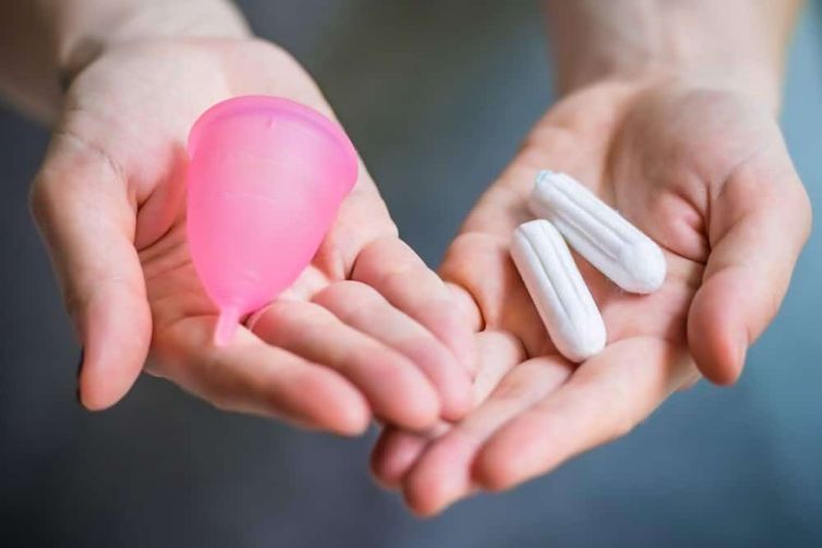 5 Reasons to Switch Your Feminine Care from Tampons to Menstrual Cups